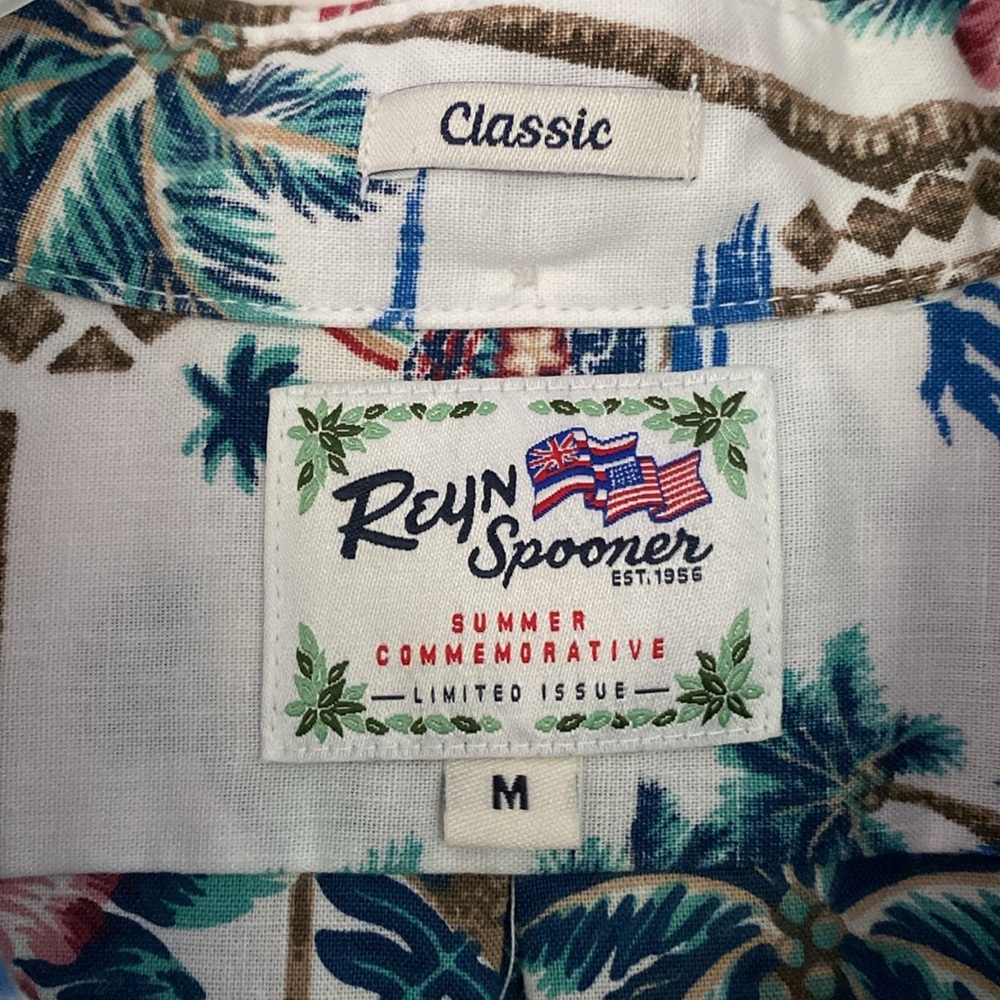 Reyn Spooner Hawaiian Shirt Summer
Commemorative 22 Natural Button Down Medium - Picture 4 of 12